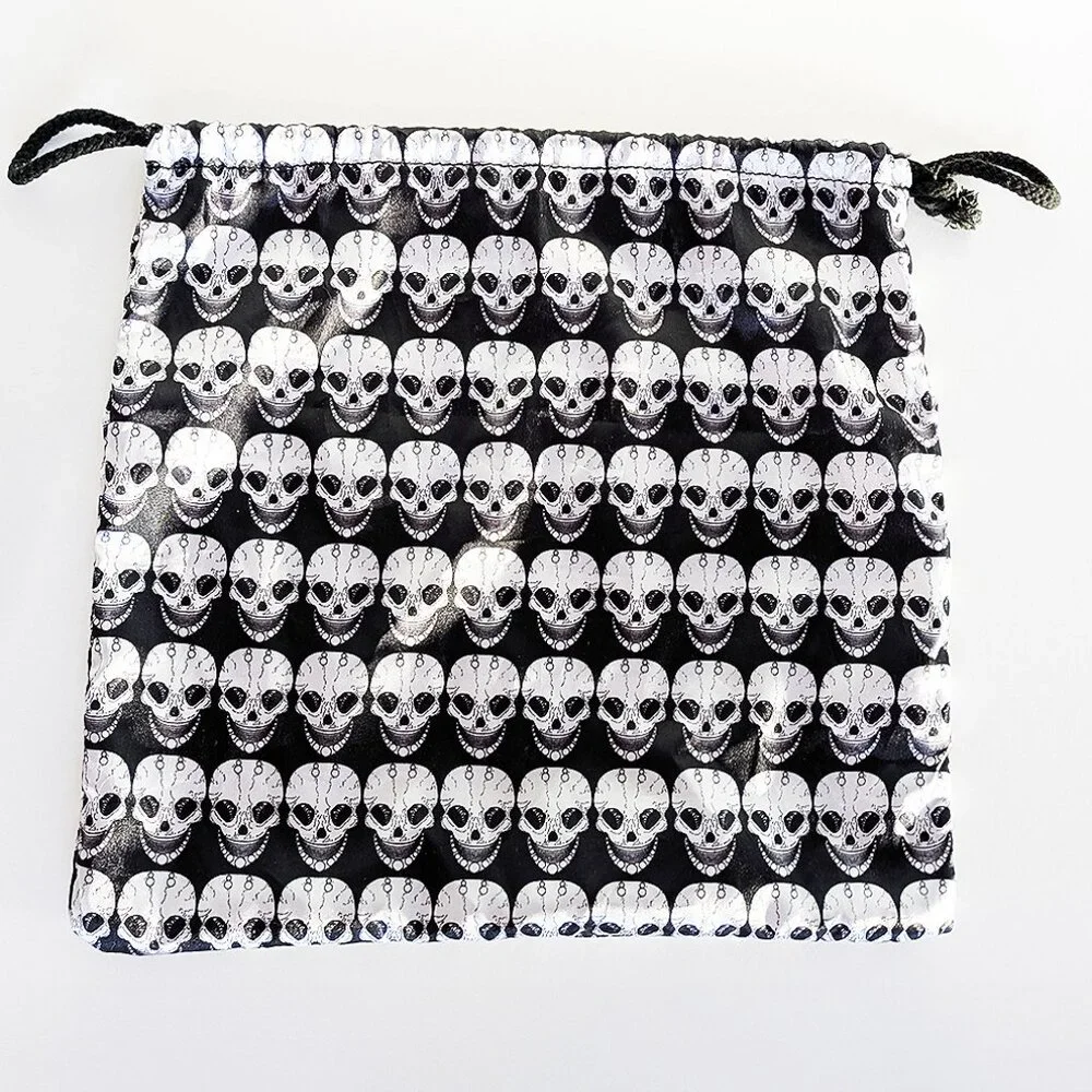 Thomas Wylde Skull Printed Dust Bag 11